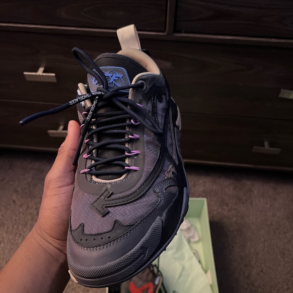Offwhite Odsy 2000- Size 43. I will only trade for Balenciagas